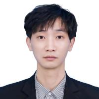 李輝