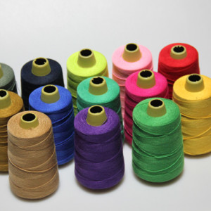 滌綸縫紉線出售批發(fā) 批發(fā)高強(qiáng)縫紉線