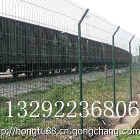 承接大型鐵路護欄網工程安平宏圖絲網制品廠