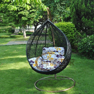 供應藤編戶外吊籃