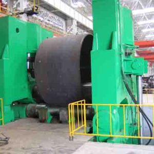 上輥萬能式卷板機