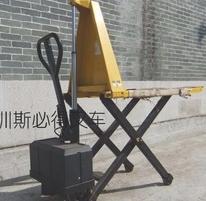 剪叉式電瓶叉車