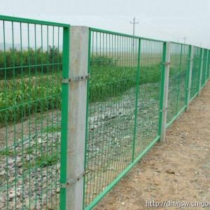 鐵絲網 浸塑網 鐵路護欄網 規格齊全 現貨供應 棟華護欄網廠