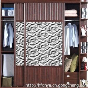 鑫雅衣柜：整體衣柜色彩設計淺談