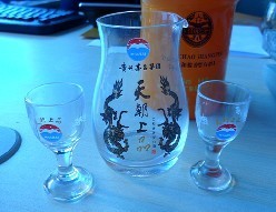 廈門白酒瓶，紅酒瓶，洋酒瓶，工藝【酒瓶設計加工】就找羅地亞