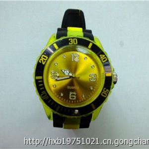 間色ice手表 硅膠手表的精品 品牌加時尚的爆款手表