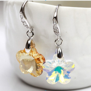 莎柏莉娜純銀飾品批發(fā)加盟四川銀飾批發(fā)成都銀飾加盟大品牌