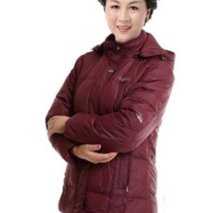 廠家直銷(xiāo)沃之緣女款中老年羽絨服 支持淘寶天貓分銷(xiāo)