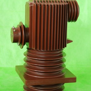 絕緣件固封極柱，套管，互感器