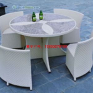 供應(yīng)山東戶(hù)外高級(jí)仿藤家具，戶(hù)外鋁合金休閑家具廠(chǎng)家定制