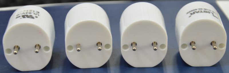 供應港洋達日光燈 LED燈管堵頭料PC 防火0.9mmV0-5VA