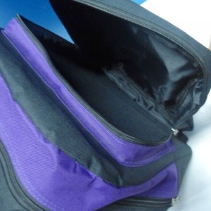 工廠訂做新款書包、背包、戶外包、男女包等促銷包