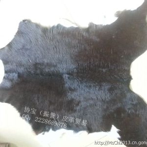 巴西進口胎牛毛皮，黑白毛皮地毯，天然進口，客廳臥室毛皮地毯