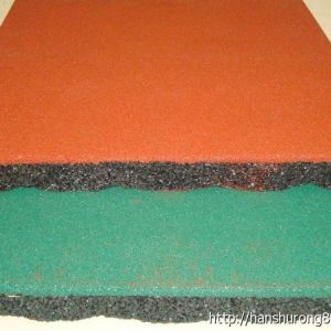 青島廠家批發操場橡膠地墊、戶外安全地墊、戶外防滑墊