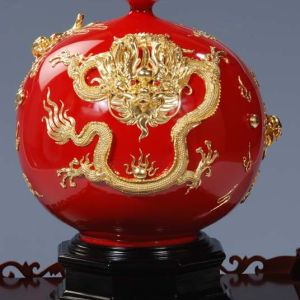 福建德化瓷都中國紅金龍漆線雕陶瓷擺件