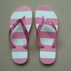 供應(yīng)eva拖鞋