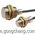 E2E-X3D1-N-Z. 2M E2E-X3D1-R-Z. 2M 接近開關