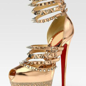 廠家直銷 鉚釘防水夜店高跟涼鞋 批發(fā)價(jià)格歐美流行款式