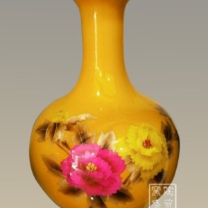 景德鎮(zhèn)陶瓷麥稈畫花瓶