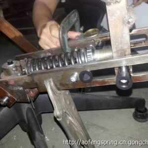 湖北中山壓縮彈簧，大班椅彈簧制造商，大線徑壓縮彈簧