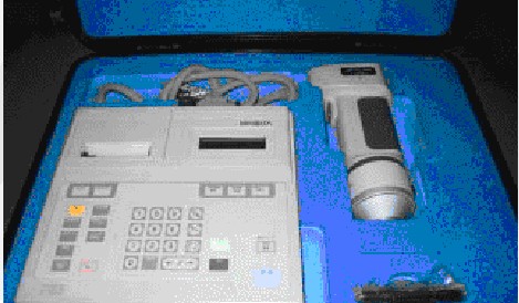 特價維修美能達CR-300色差儀