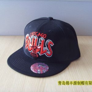 山東廠家生產立體刺繡運動帽嘻哈帽