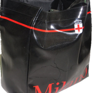 專業(yè)生產(chǎn)電腦包;旅行袋;PVC化妝袋;數(shù)碼包;針車手袋等箱包