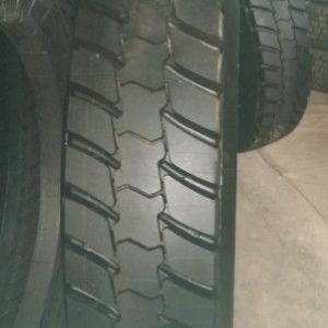 米其林1400R25 1600R25