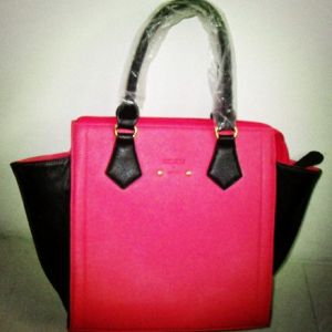 精美的女性皮包