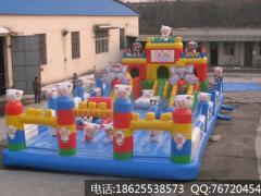 2014年新款充氣城堡 大型充氣玩具 熊出沒充氣跳床_充氣城堡