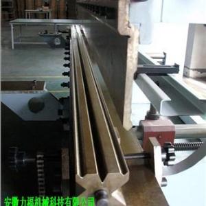 供應(yīng)模具，什么模具？折彎機(jī)模具，沖孔模具
