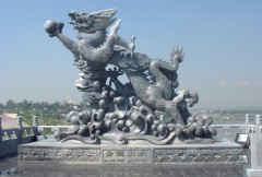 石雕龍