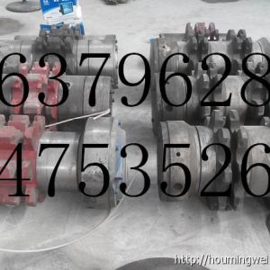 轉載機刮板機鏈輪組件清倉大處理