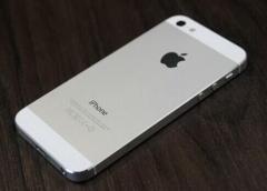 蘋果iPhone手機外殼鋁打黑激光打標機