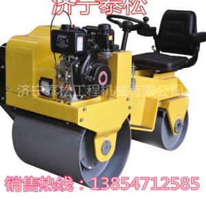 好品質最低價載人式雙輪振動壓路機小型座駕式壓路機