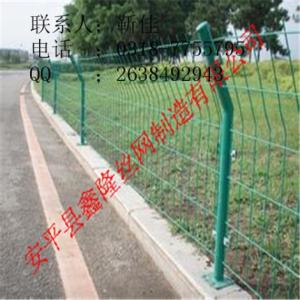 鐵絲網(wǎng) 鐵絲欄柵