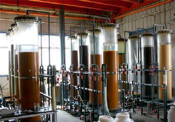 2T離子交換（混床）設備