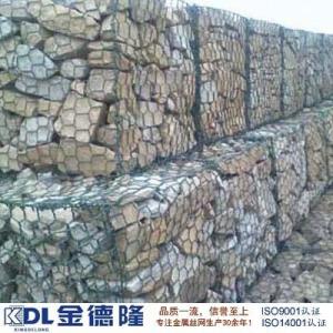 石籠網(wǎng)擋土墻