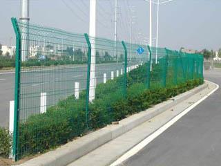 公路護欄網(wǎng)