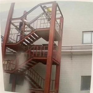 鋼結(jié)構(gòu)梯
