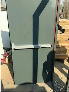 不帶玻鋼質防火門