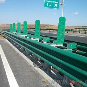 耀進絲網制造護欄網供應貴州繞城高速護欄網