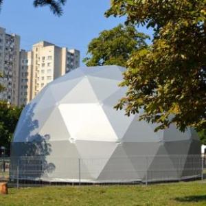 裸眼3D影院_沉浸式球幕影院_移動球幕影