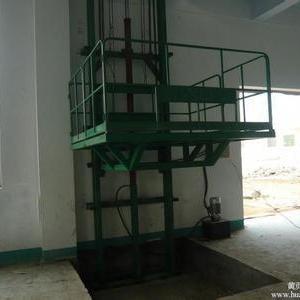 導軌鏈條式電動升降平臺