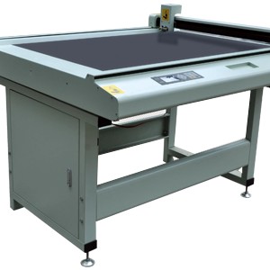 鞋面打孔機與激光機的區(qū)別鞋料沖孔加工設備價格面料沖孔用什么機器世維科技供應