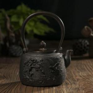 教您如何保養(yǎng)老鐵壺