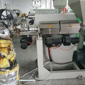 熔噴布機調試安裝維修全自動熔噴布生產線設備安裝調試和維修改造