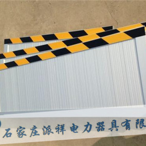 供應(yīng)0.5*1米鋁合金擋鼠板