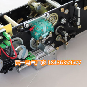 戶外柱上真空斷路器zw20-12F/630智能分界開關帶隔離刀民一廠家