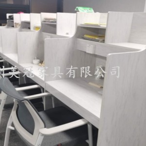 新鄉共享自習室隔斷桌 共享桌椅